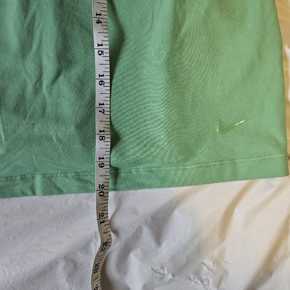 Nike women's medium bright green racerback tank top - Picture 5 of 5